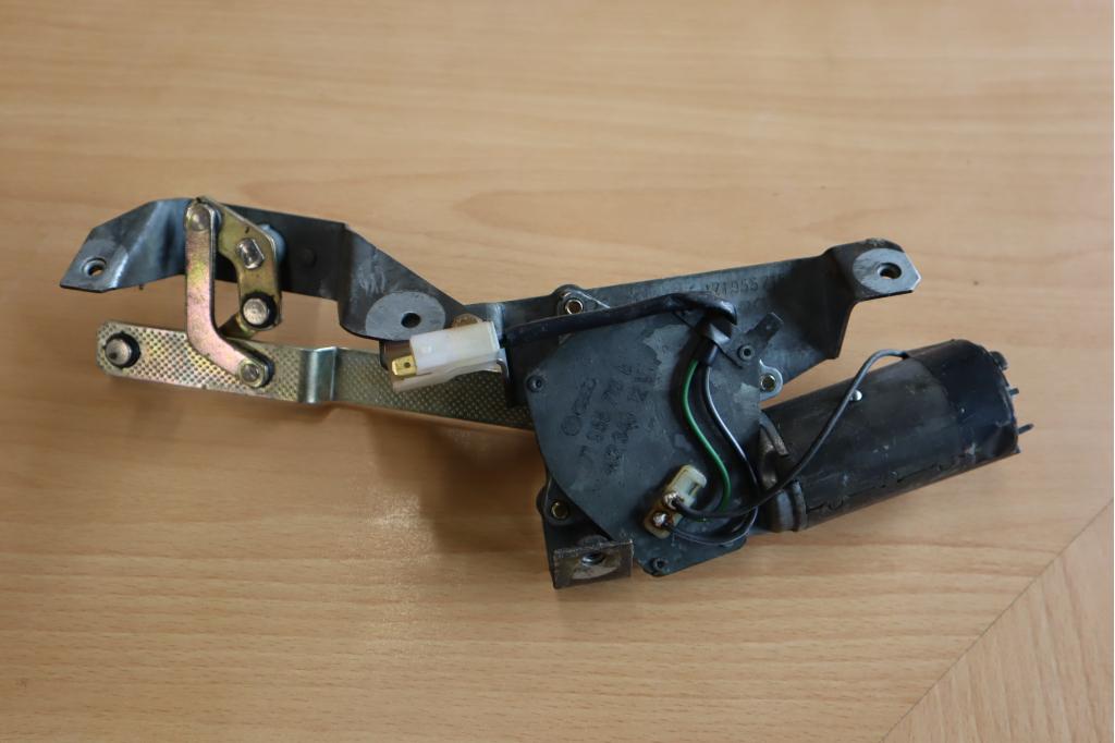 Volkswagen Golf 1 achterruitenwisser motor, Niet ingevuld, Gebruikt, Volkswagen, Niet ingevuld