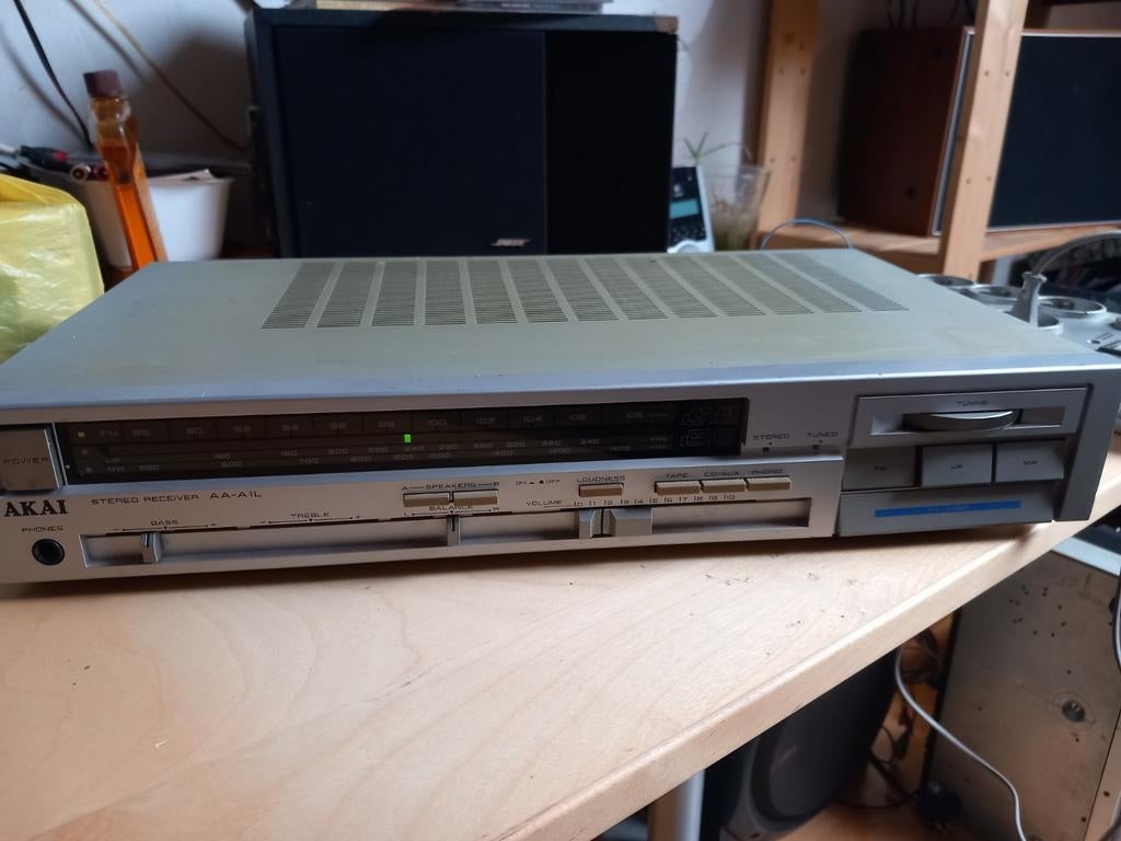 Akai stereo reciever AA-A1L, Ophalen of Verzenden