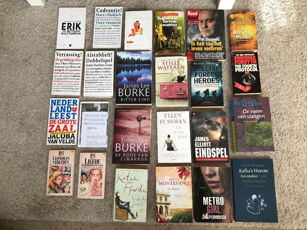 Partij 24 boeken - verschillende genres - romans thriller, Boeken, Overige Boeken, Ophalen of Verzenden, Zo goed als nieuw