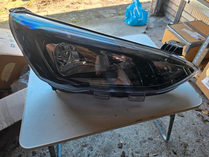 Ford Focus Mk4 LED  Koplamp rechts, Auto-onderdelen, Verlichting, Ford, Gebruikt, Ophalen of Verzenden