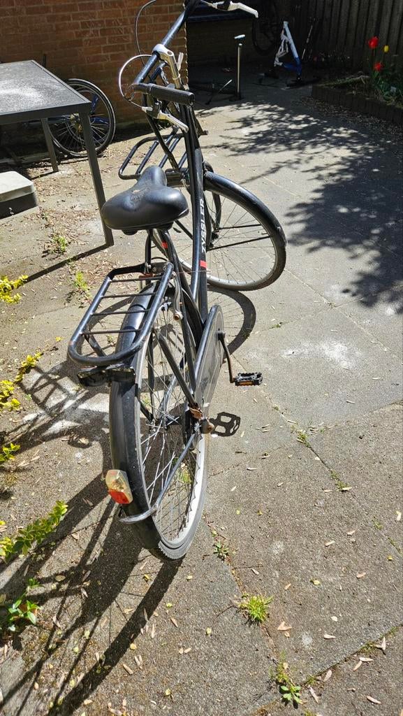 Zwarte Stadsfiets met Voordrager - Zysssler, Fietsen en Brommers, Fietsen | Dames | Damesfietsen, Overige merken, Velgrem, Ophalen of Verzenden