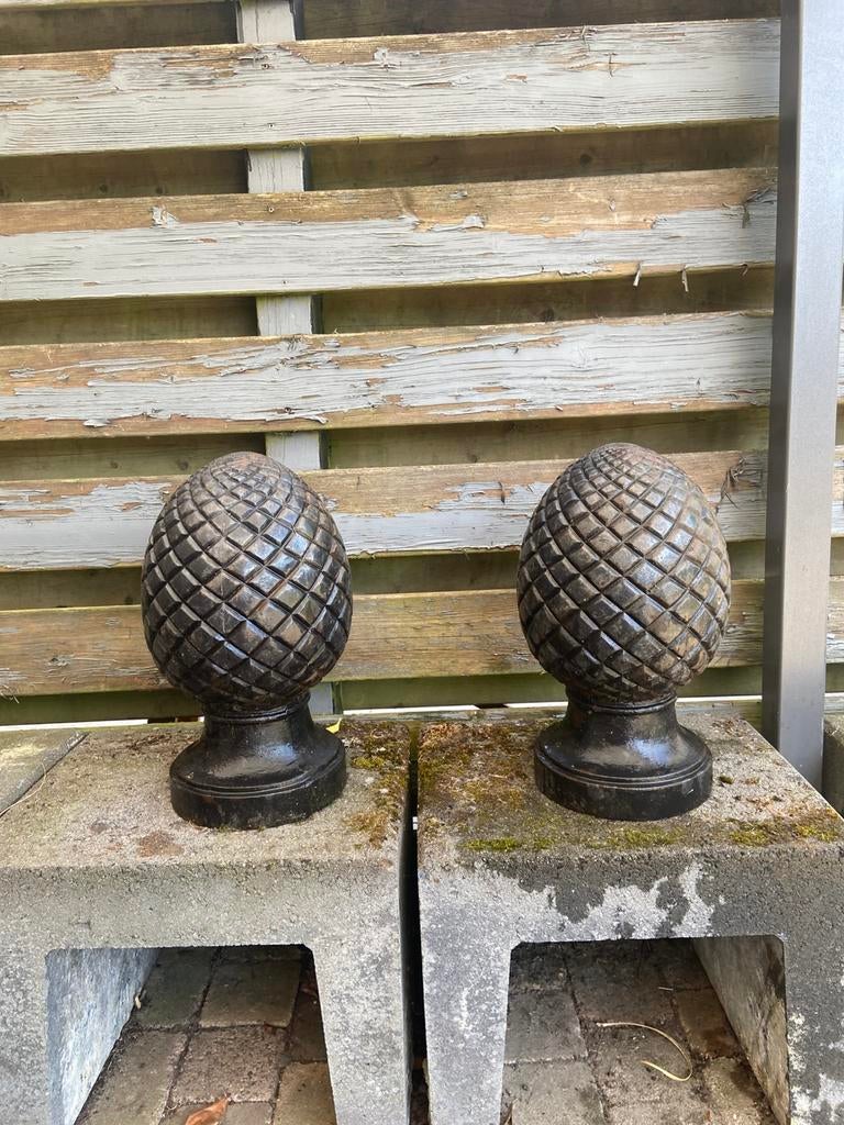 Gietijzeren pineapple eikel dennenappel ornamenten, Ophalen, Gebruikt, Metaal, Overige typen