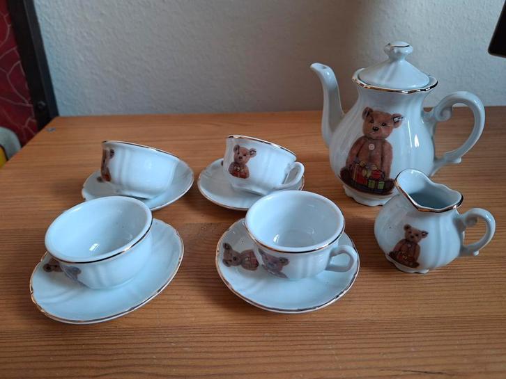 Steiff 100 Jaar Teddyberen Kinderserviesje, Verzamelen, Speelgoed, Zo goed als nieuw, Ophalen