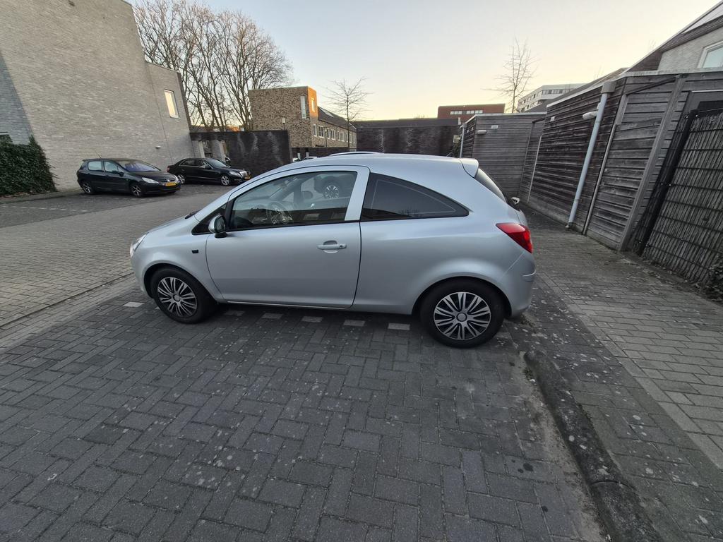 Te koop Opel Corsa, Ophalen