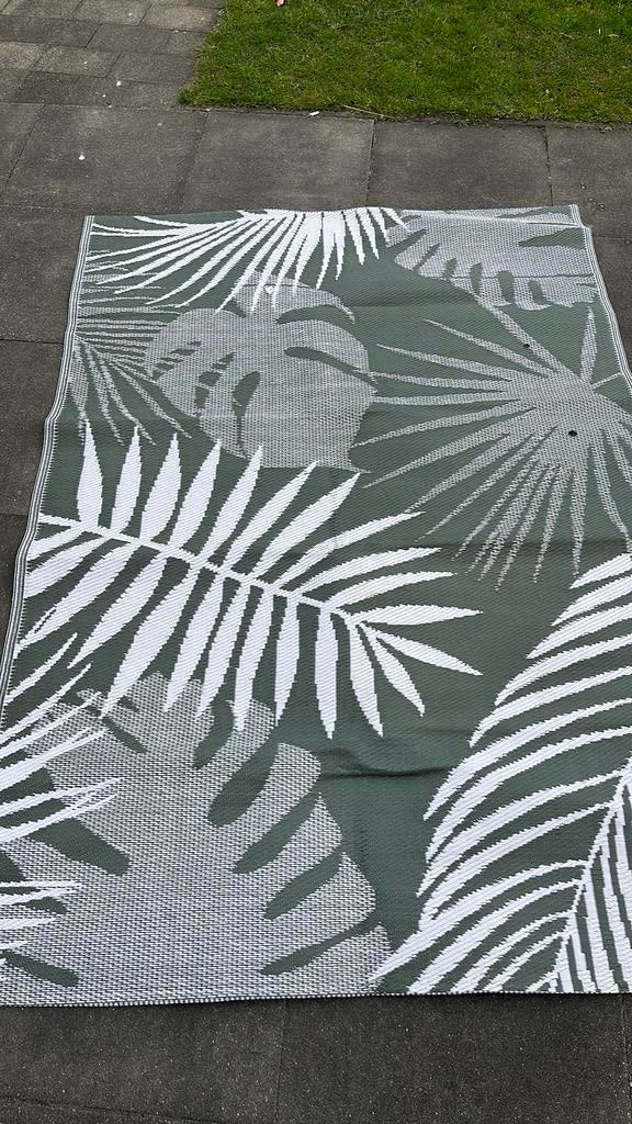 Kleed 160*225, Ophalen, Zo goed als nieuw