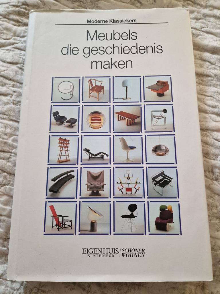 Boek - Meubels die geschiedenis maken, Boeken, Ophalen of Verzenden, Zo goed als nieuw, Interieur en Design
