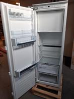 Bosch KIL72AFE0 - Serie 6 - Inbouw koelkast met vriesvak, Ophalen, 200 liter of meer, Zo goed als nieuw, Energieklasse A of zuiniger