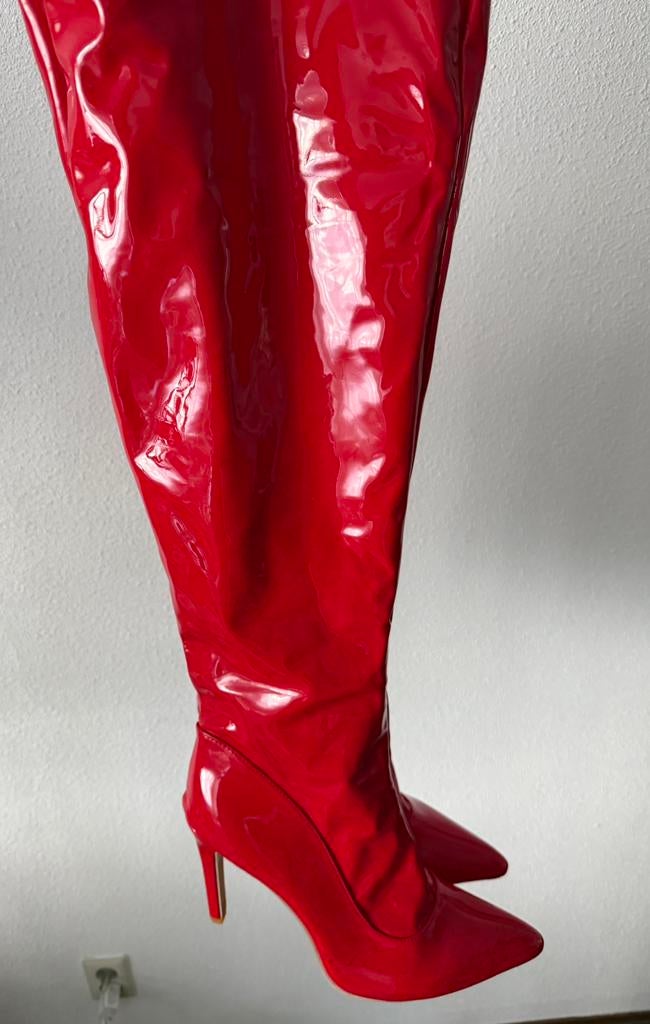 High Heels mt 48, Hoge laarzen, Verzenden, Nieuw, Rood