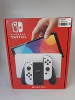 Nintendo switch oled, Spelcomputers en Games, Spelcomputers | Nintendo Switch, Ophalen of Verzenden, Zo goed als nieuw, Met 1 controller