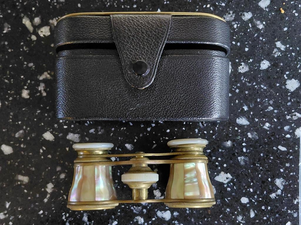 Antieke Opera toneel- Verrekijker met Parelmoer en Hoes, Antiek en Kunst, Antiek | Gereedschap en Instrumenten, Ophalen of Verzenden