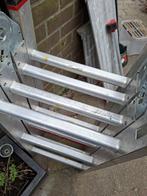 Altrex Varitrex-Easy vouwladder met platform, Gebruikt, Ophalen of Verzenden, Ladder, Opvouwbaar of Inschuifbaar