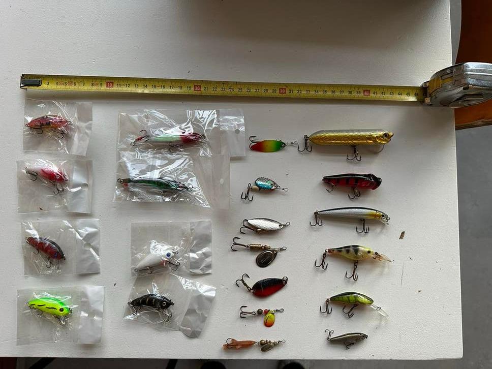 Diverse set klein kunstaas voor forel en baars, Ophalen of Verzenden, Gebruikt, Kunstaas