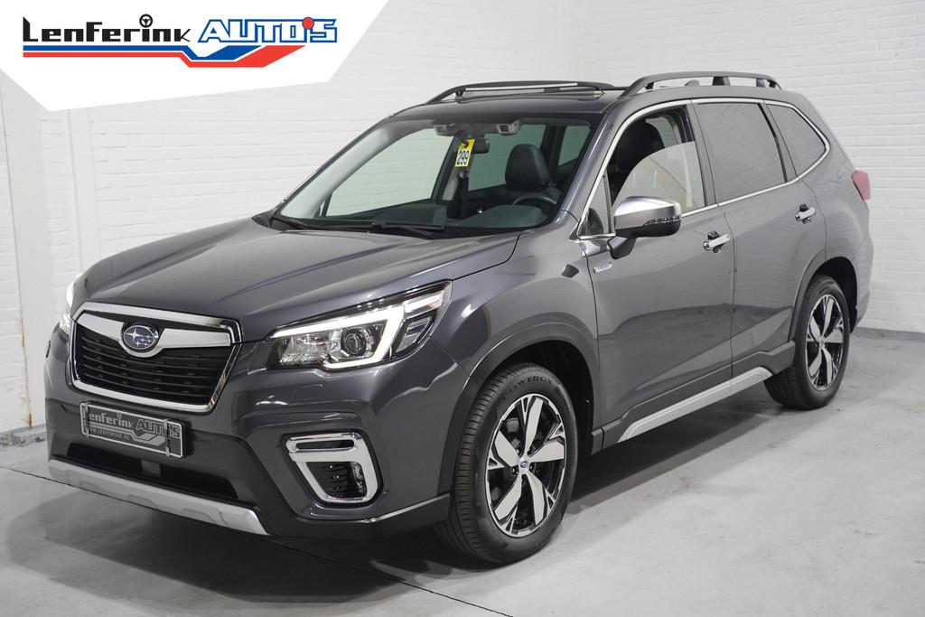 Subaru Forester 2.0i e-BOXER First Edition Leder Apple Carpl, Auto's, Subaru, 15 km/l, 4 cilinders, 150 pk, Bedrijf