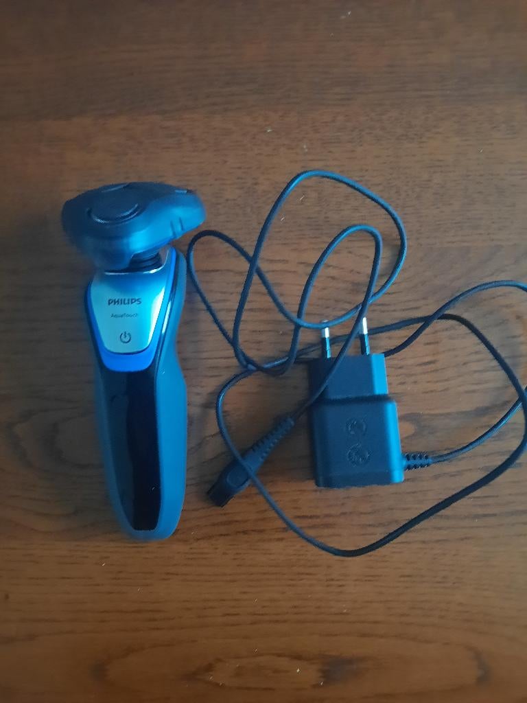 Philips Scheerapparaat, Witgoed en Apparatuur, Persoonlijke-verzorgingsapparatuur, Ophalen of Verzenden, Nieuw, Scheren en Epileren