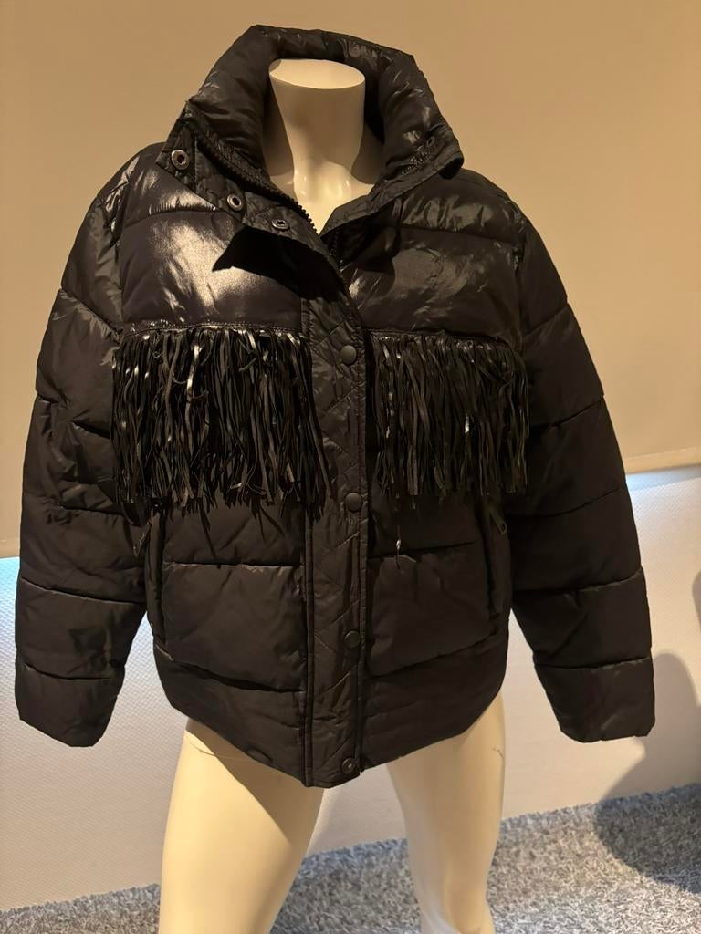 Nikkie winterjas met franjes maat 38, Kleding | Dames, Jassen | Winter, Ophalen of Verzenden, Zo goed als nieuw, Maat 38/40 (M)