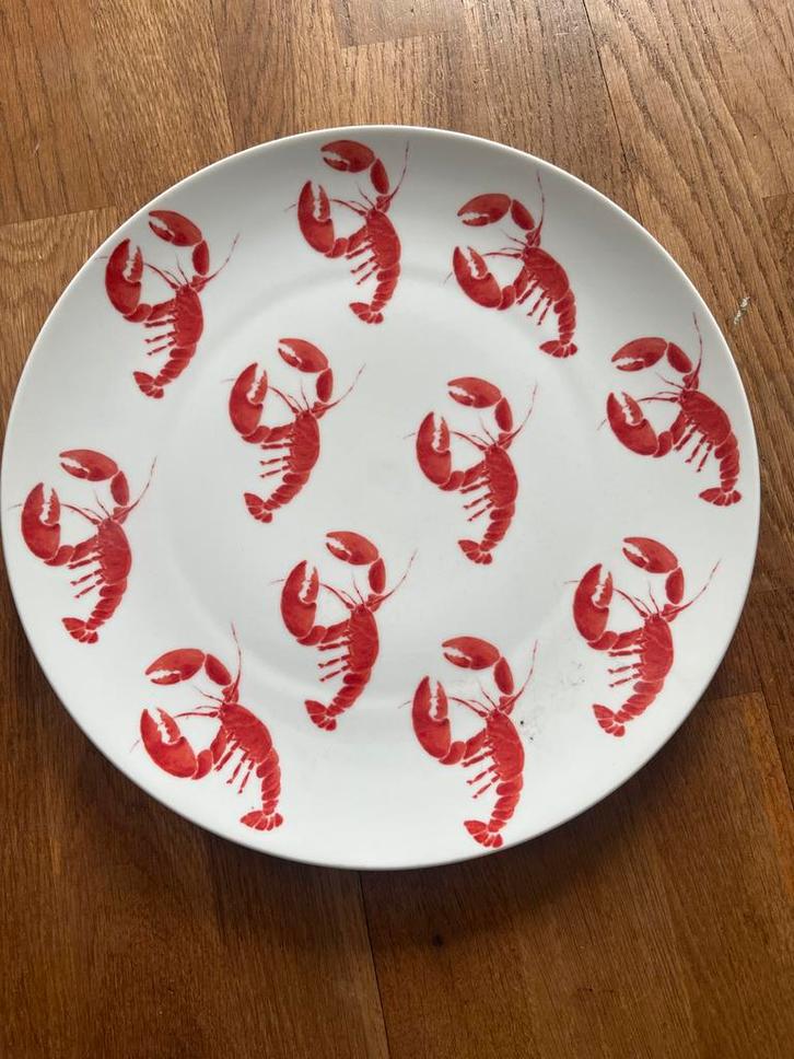 Kreeft. Studio Nova Fine China Bord met Kreeftmotief, Huis en Inrichting, Keuken | Servies, Zo goed als nieuw, Bord(en), Overige stijlen