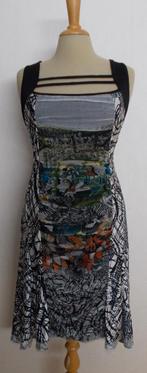 Apart stretch print jurkje van Save the Queen! M, Kleding | Dames, Jurken, Maat 38/40 (M), Overige kleuren, Verzenden, Zo goed als nieuw