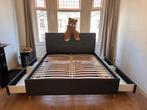 MOET WEG: Bed 2-persoons IDANÄS 180x200 donkergrijs + opslag, Tweepersoons, Zo goed als nieuw, 180 cm, 200 cm
