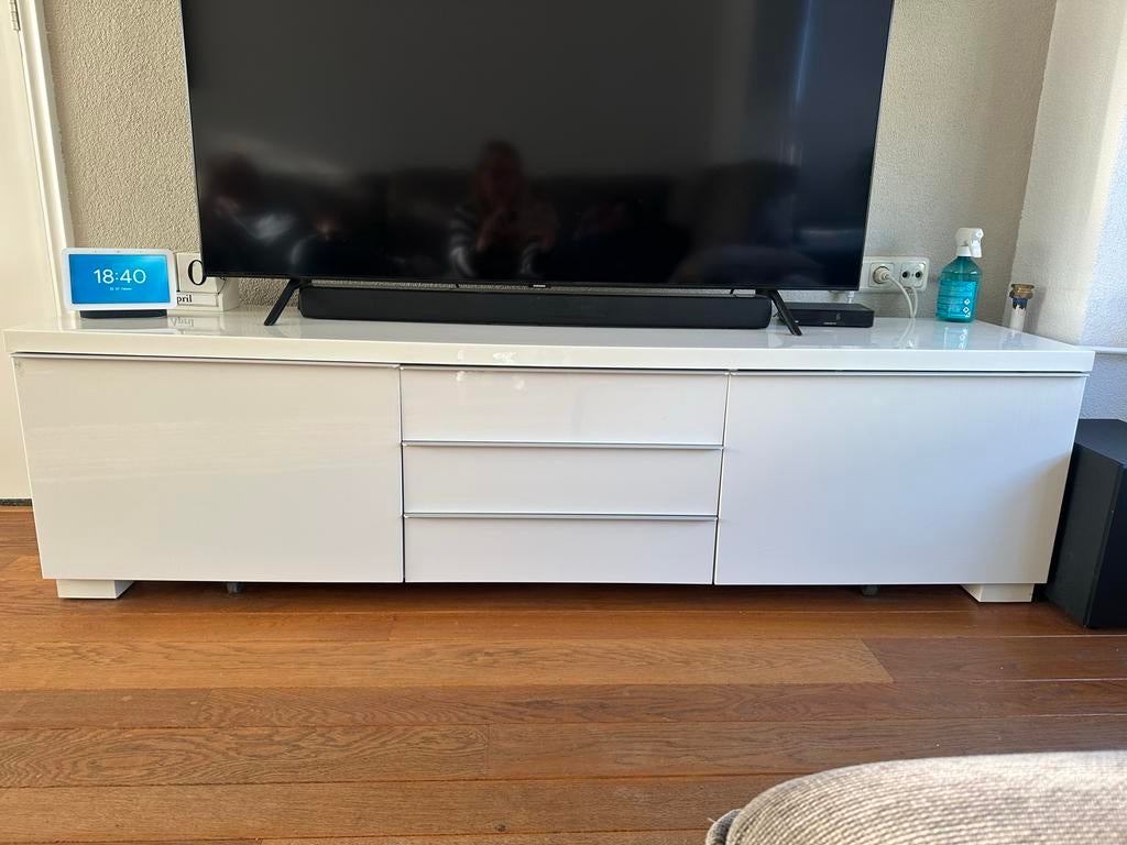 Ikea tv-meubel met kleplades en bakken, Ophalen, Overige materialen, Gebruikt, 150 tot 200 cm