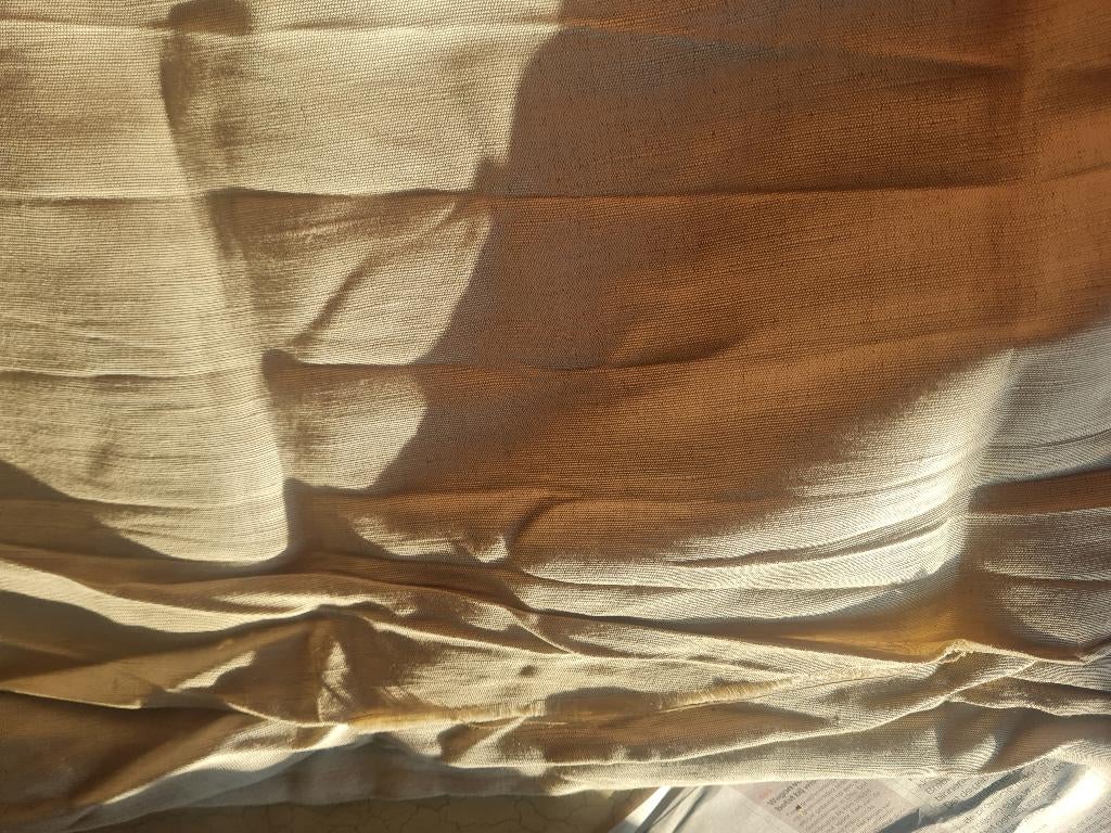 Zeer oude lap linnen in nieuwstaat, Hobby en Vrije tijd, Stoffen en Lappen, Overige kleuren, 120 cm of meer, Ophalen of Verzenden