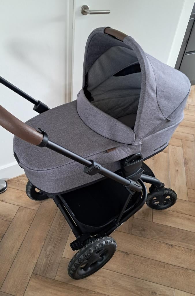 Easywalker Harvey² outdoor wielen + nieuwe wielenset, Ophalen of Verzenden, Zo goed als nieuw, Verstelbare duwstang, Kinderwagen