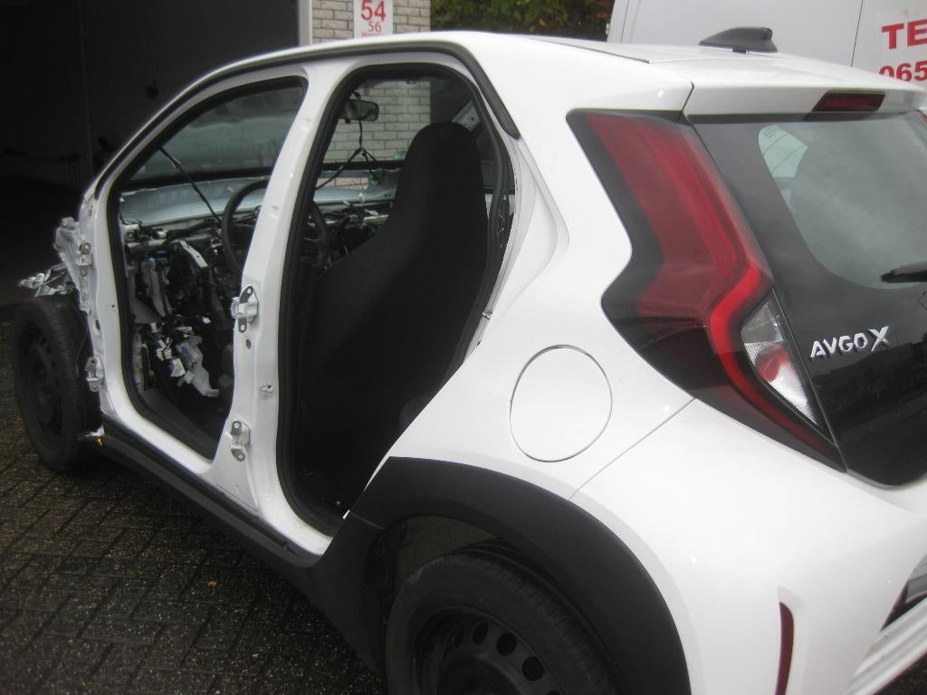 achter raam, klep, toyota aygo x  bouwjaar 2023, Ophalen of Verzenden, Toyota