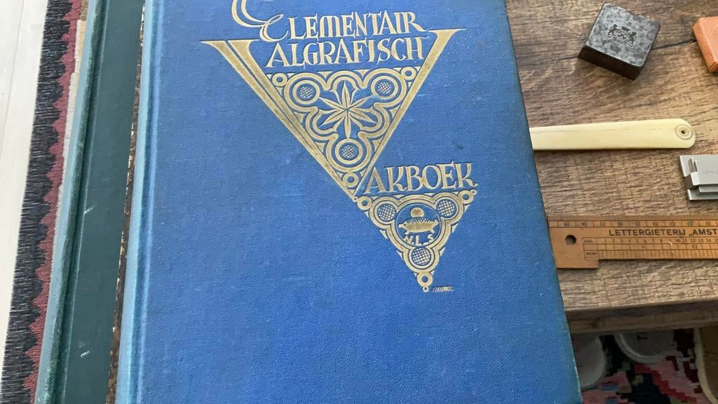 Grafisch boek, Boeken, Ophalen of Verzenden, Zo goed als nieuw