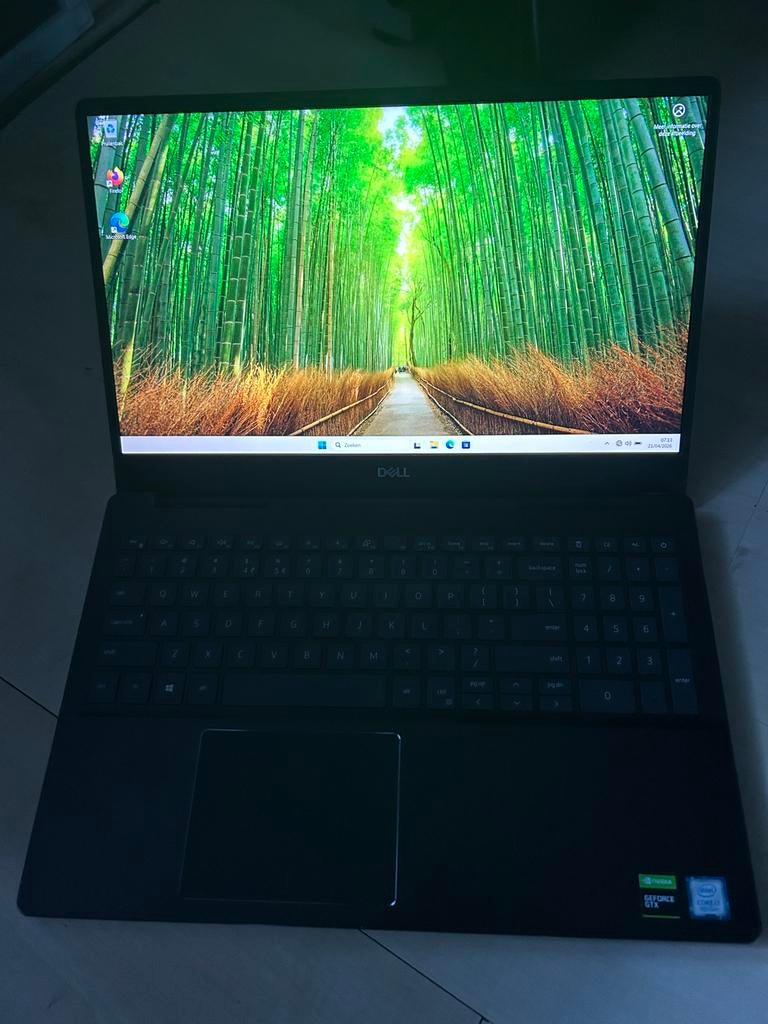Dell Laptop - Krachtige Vostro 7590, Computers en Software, Windows Laptops, Zo goed als nieuw, 15 inch, SSD, 2 tot 3 Ghz, 8 GB