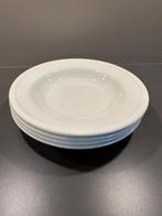 Vier diepe borden Intermezzo diameter 22 cm, Ophalen of Verzenden, Zo goed als nieuw, Bord(en), Effen