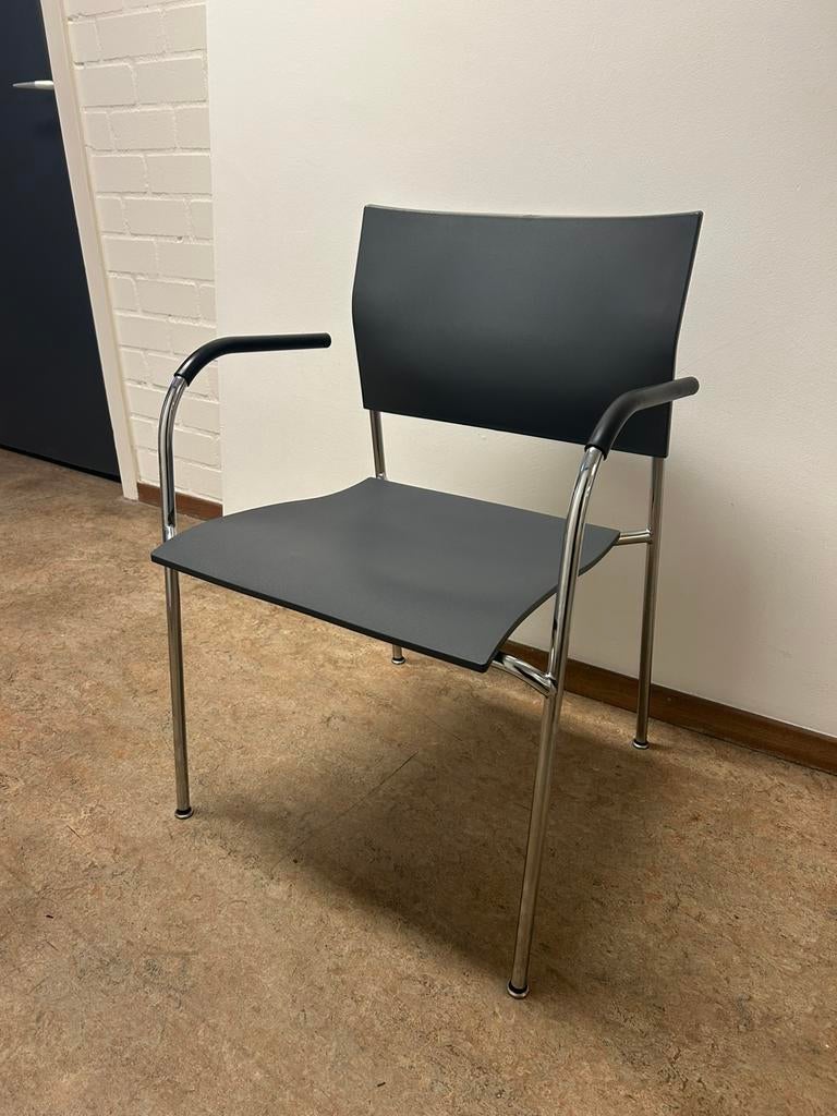 Tonen S 360 F design stoel, Ophalen, Kunststof, Zo goed als nieuw, Eén