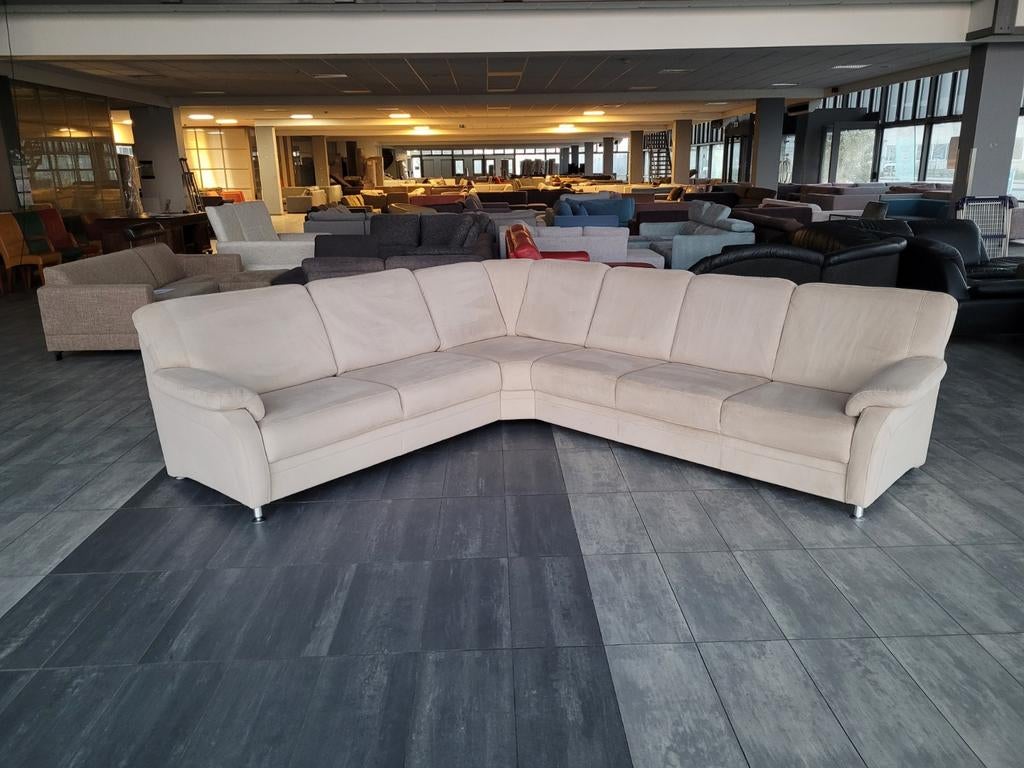 ❇️️️️️ OUTLET creme suede hoekbank 300x270 | GRATIS BEZORGEN, Huis en Inrichting, Banken | Bankstellen, Zo goed als nieuw, Hoekbank