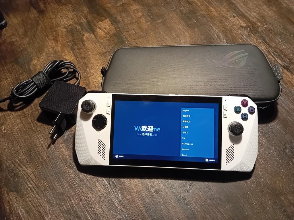 Rog ally z1 extreme (steamOS ), Ophalen of Verzenden, ASUS, Gebruikt