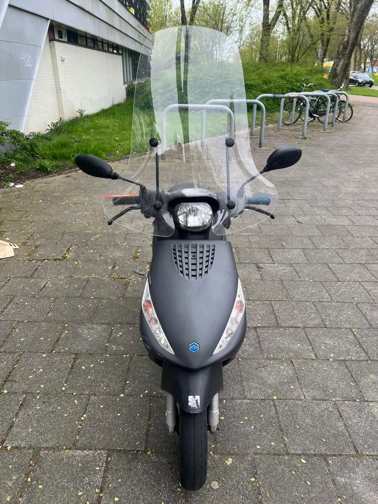 Zip injectie snor, Ophalen, Piaggio, Zo goed als nieuw, Benzine