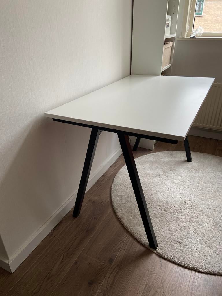 Trotten IKEA bureau + bureaustoel, bieden mag! zgan, Ophalen of Verzenden, Zo goed als nieuw, Rechthoekig, 50 tot 100 cm