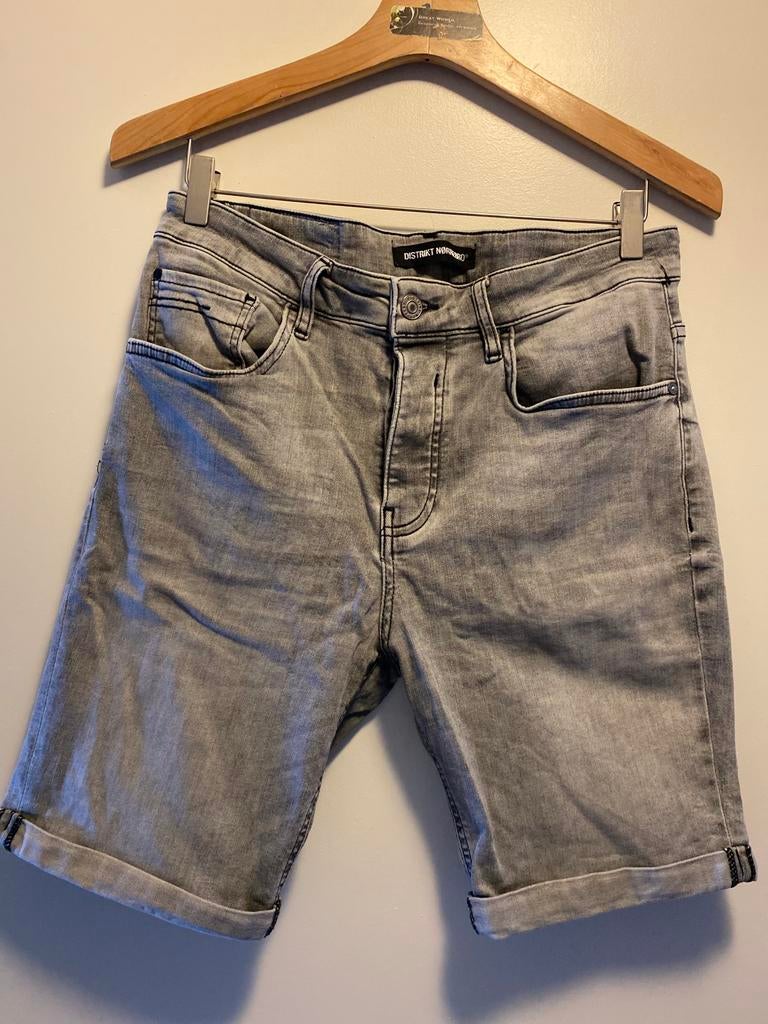 3 KORTE BROEK MAN (MAAT 31), Ophalen of Verzenden, Zo goed als nieuw, Blauw, W32 (confectie 46) of kleiner