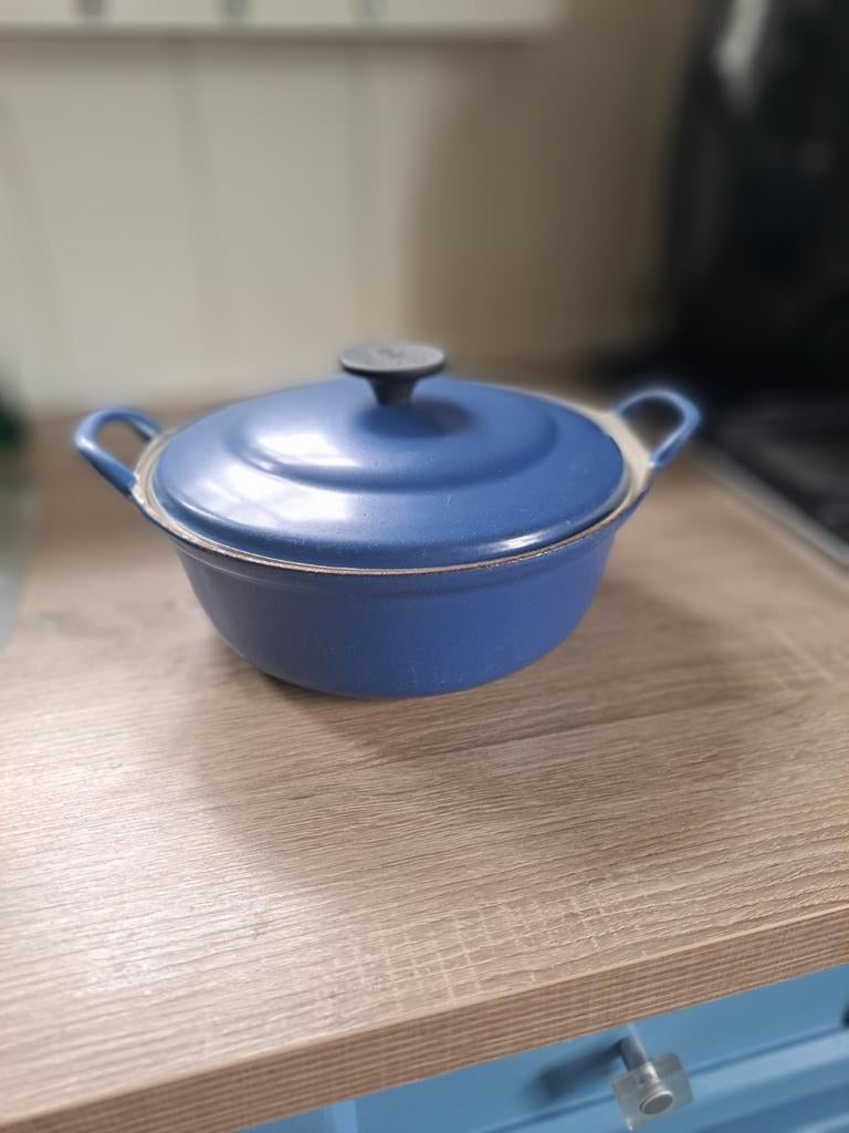 Le Creuset Braadpan - Blauw Gietijzer 24 cm, Ophalen, Gebruikt, Gietijzer, Keramische plaat
