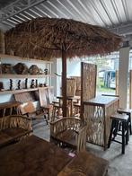 Tiki bar set met 4 krukken en bar rondom paal, Ophalen of Verzenden
