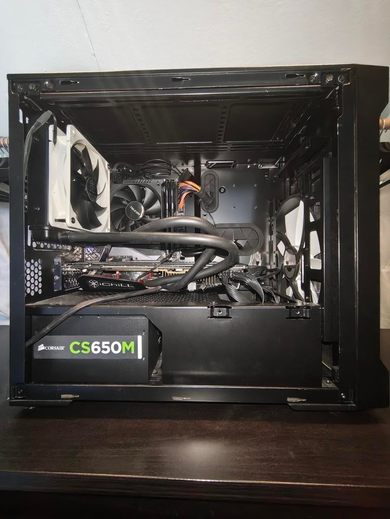 Game PC: i7-8600K, GTX 1080 Watergekoeld, 16GB RAM, NVMe SSD, Computers en Software, Desktop Pc's, Gebruikt, 4 Ghz of meer, SSD