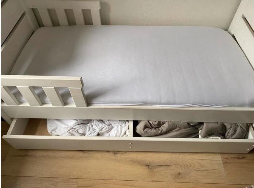 Eenpersoonsbed vandaag gratis!, Ophalen, 85 tot 100 cm, Zo goed als nieuw, Matras