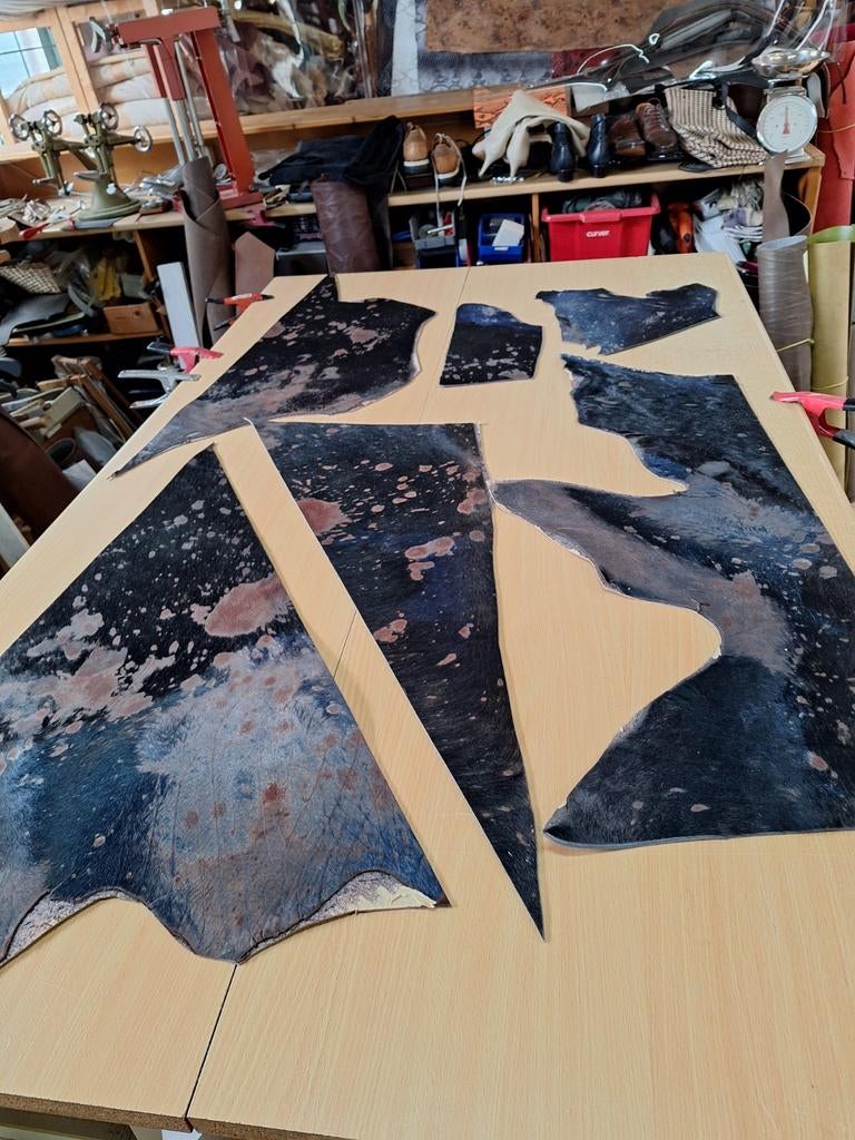 Grootte afval plaat stukken koevacht, 20 euro., Overige kleuren, Nieuw, Ophalen of Verzenden, 30 tot 120 cm
