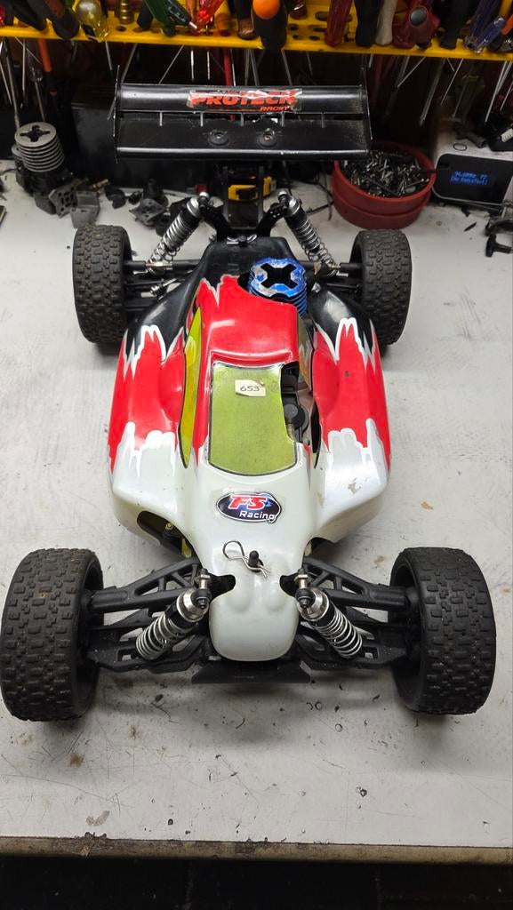 Te koop mooie protech yada, Hobby en Vrije tijd, Modelbouw | Radiografisch | Auto's, Gebruikt, Ophalen of Verzenden, Schaal 1:8