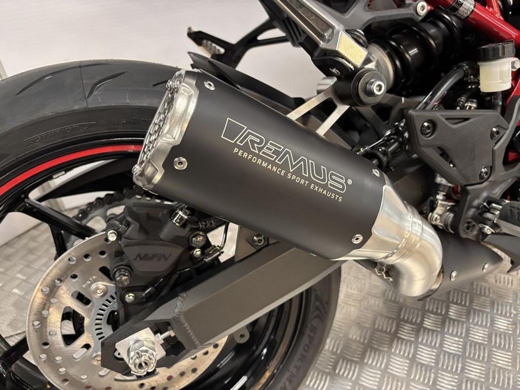 Kawasaki Z 900 ABS (bj 2025), Kawasaki, 4 cilinders, 948 cc, Bedrijf