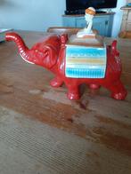 Vintage Rode Olifant Theepot met Oosterse Rijder, Ophalen of Verzenden