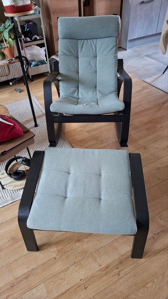 IKEA Poäng schommelstoel met kussen en voetenbank, Ophalen, 75 tot 100 cm, Stof, 50 tot 75 cm