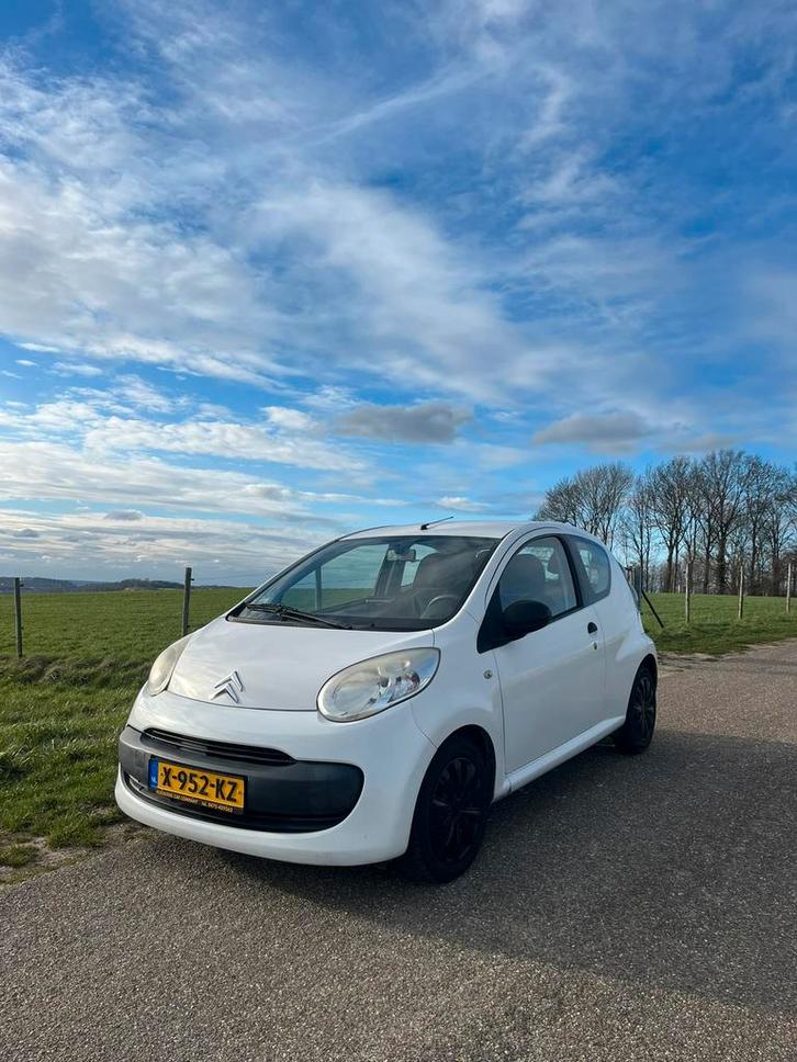 Citroën C1 1.0 3-DRS 2007 Wit, Auto's, Citroën, Particulier, C1, Benzine, Hatchback, Handgeschakeld, Geïmporteerd, Wit, Zwart