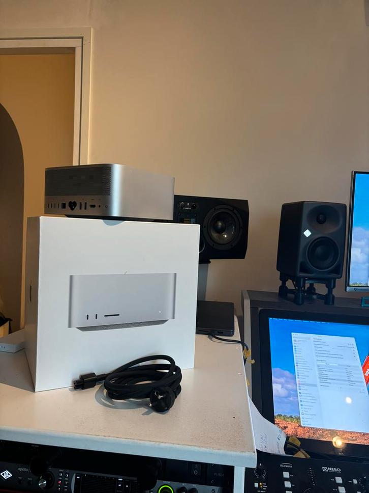 Mac Studio M1 Max 32GB RAM 1TB SSD, Computers en Software, Apple Desktops, Zo goed als nieuw, Overige modellen, SSD, Onbekend