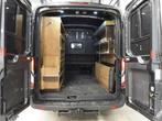 Ford Transit 130pk L3H2 Dubbele Cabine 6-Zits Airco Cruise c, Stof, Euro 6, 4 cilinders, 2550 kg