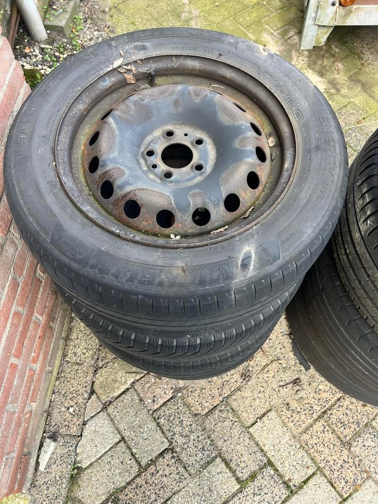 Stalen velgen Fiat Doblo 15 inch met banden, Ophalen, Gebruikt