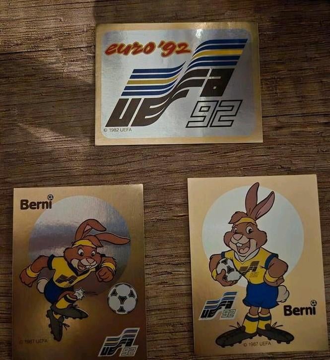 Panini 1992 Euro '92 badges intro, Verzamelen, Verzenden, Zo goed als nieuw