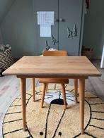 Vintage Kinderbureau met Stoeltje, Kinderen en Baby's, Kinderkamer | Tafels en Stoelen, Ophalen, Gebruikt, Tafel(s) en Stoel(en)